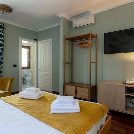 Pavean Suites Frattaminore Esterno foto